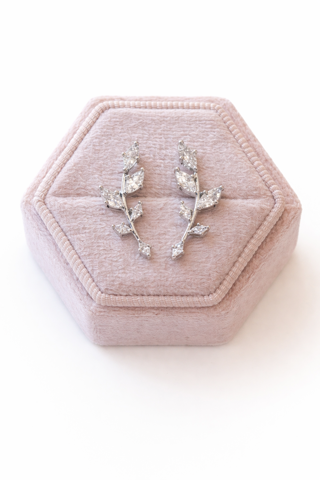 IVY EARRINGS - SILVER Earrings
