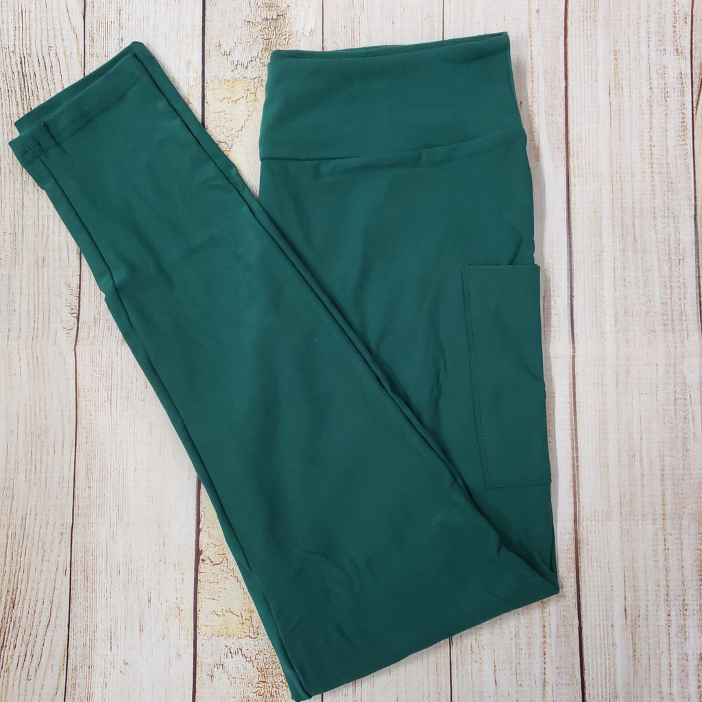 GREEN LEGGINGS AND CAPRIS WITH POCKETS