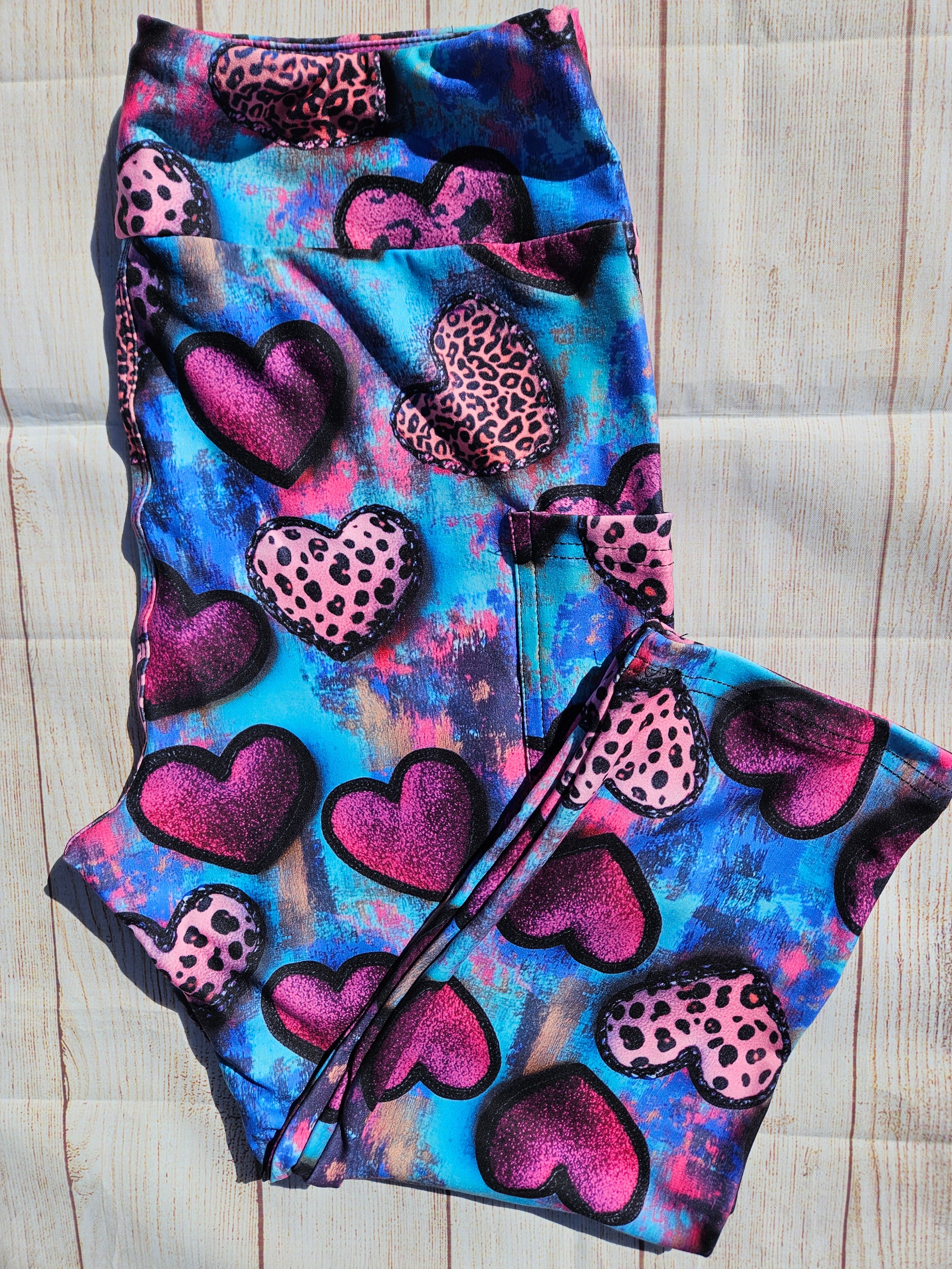 LEOPARD HEARTS LEGGINGS & CAPRIS WITH POCKETS