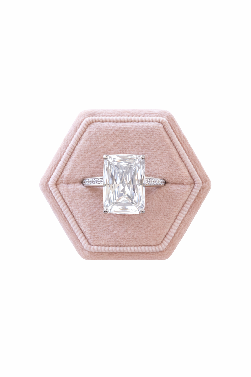VALENTINA RADIANT SOLITAIRE RING ring