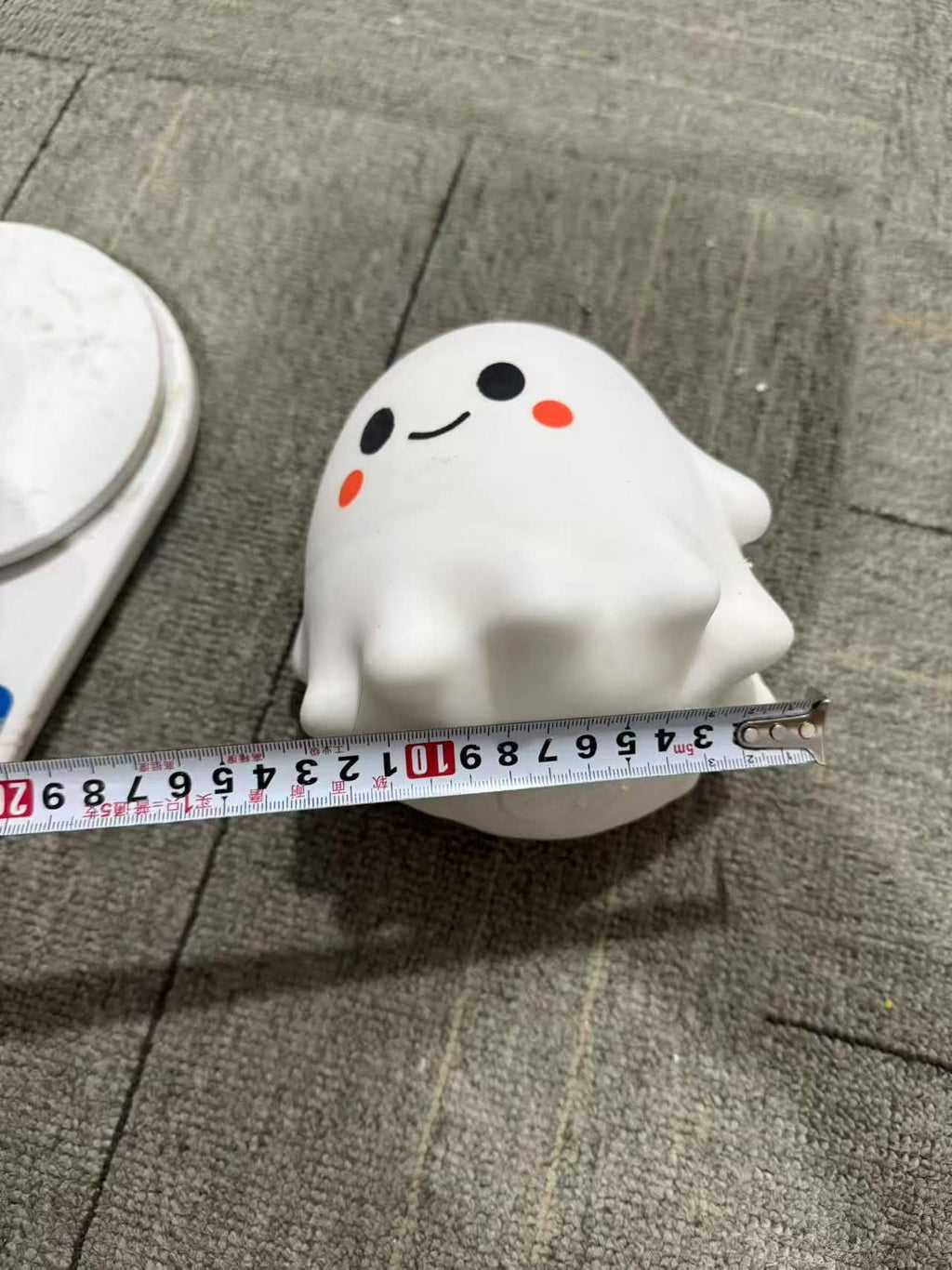GHOSTLY SQUISHY FAMILY | THE ULTIMATE JUMBO SQUISHY sensory toy