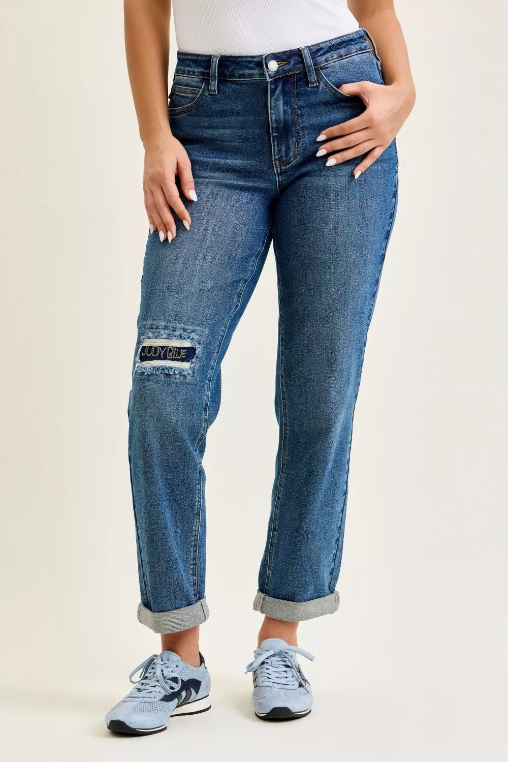 JUDY BLUE MID RISE BOYFRIEND EMBROIDERED PATCH JEANS Judy Blue Denim