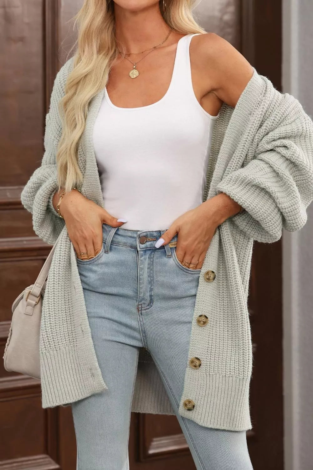 CHUNKY KNIT BUTTON-DOWN CARDIGAN Cardigan