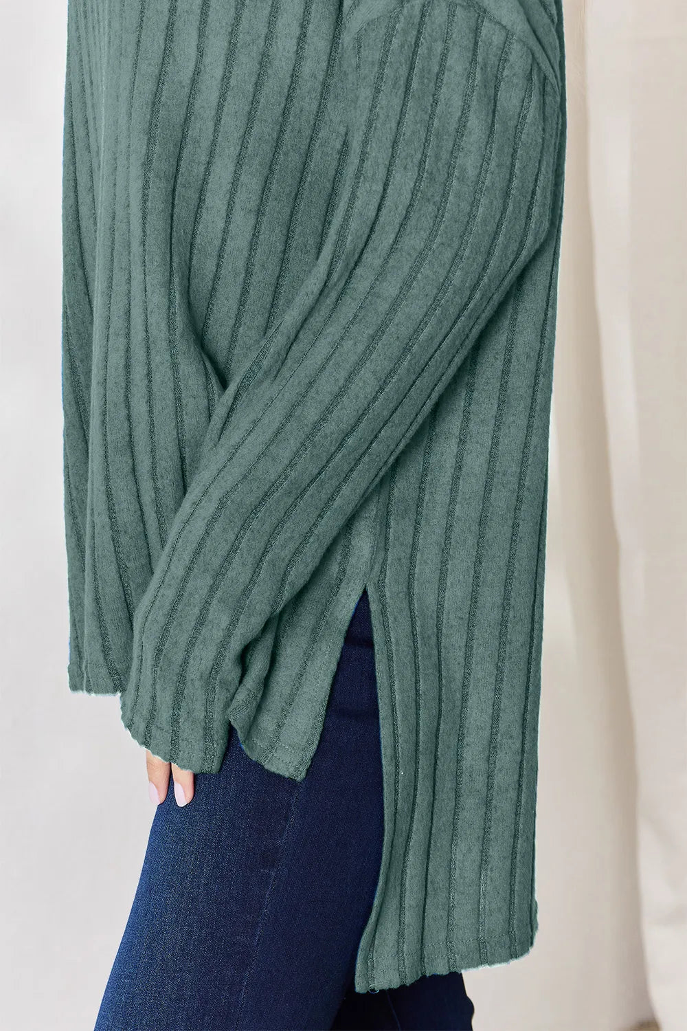 BASIC BAE RIBBED HALF BUTTON LONG SLEEVE HIGH/LOW TSHIRT - AS SEEN ON LIVE!! Long Sleeve Top
