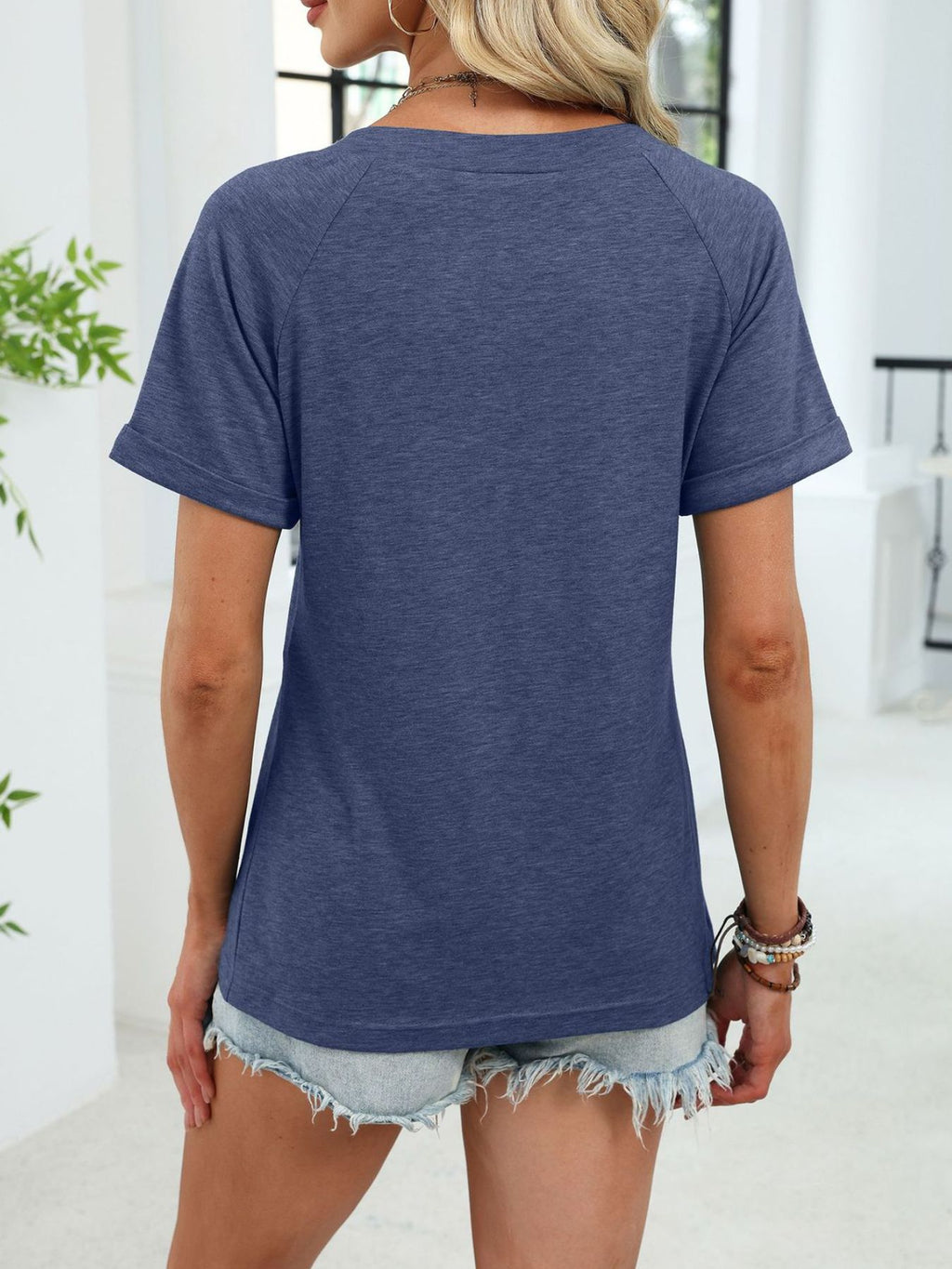 CASUAL V-NECK SHORT SLEEVE T-SHIRT Tops
