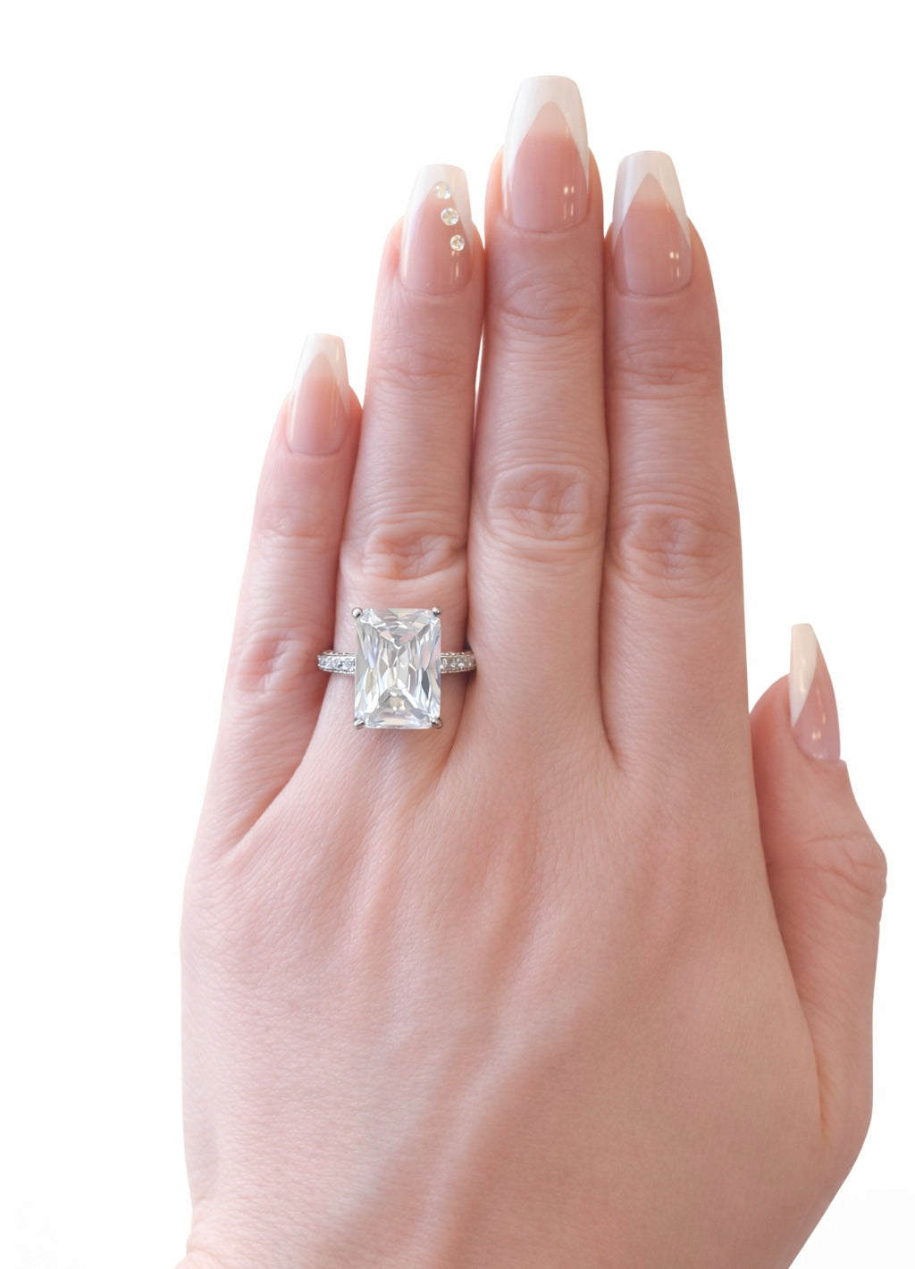 VALENTINA RADIANT SOLITAIRE RING ring