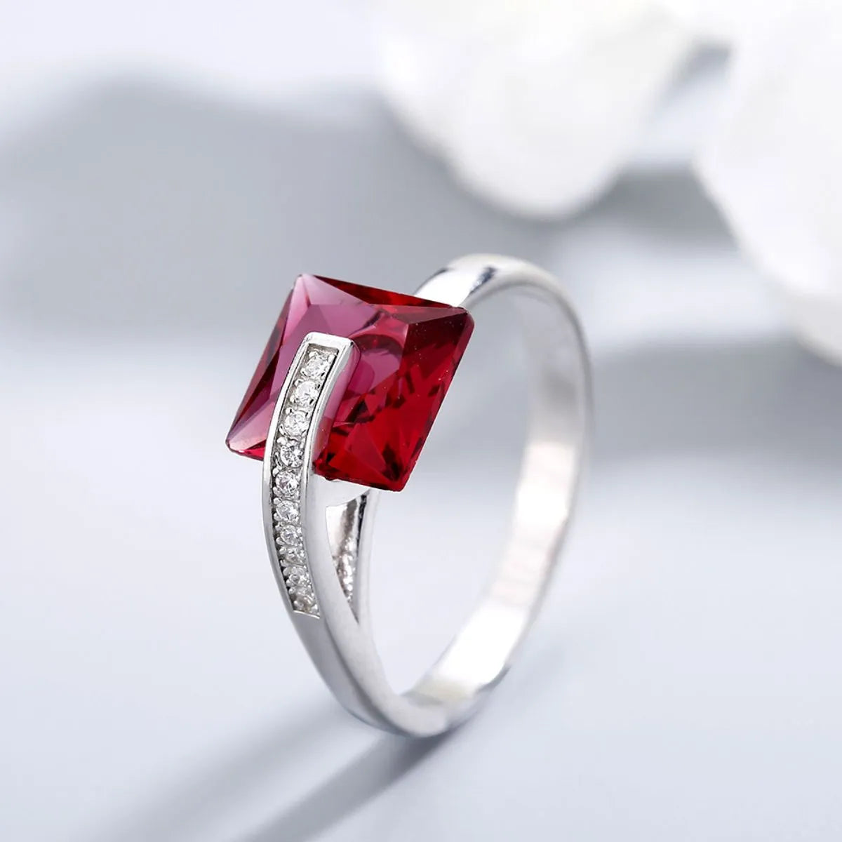 925 Sterling Silver Inlaid Zircon Ring