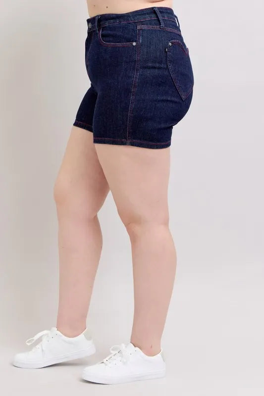 Judy Blue Plus Size HW Heart Shaped Pkts & Red Contrast Thread Denim Shorts