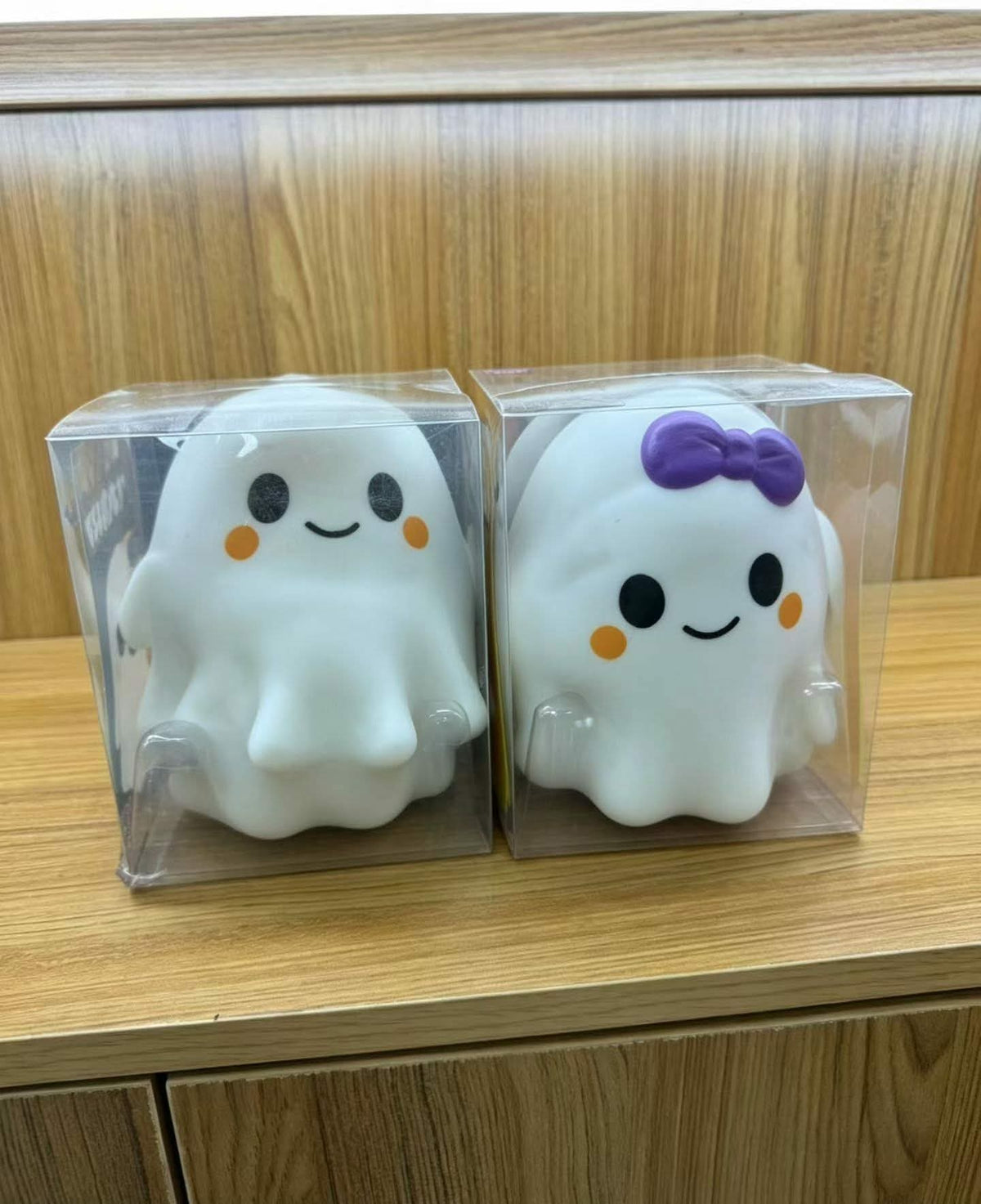 GHOSTLY SQUISHY FAMILY | THE ULTIMATE JUMBO SQUISHY sensory toy