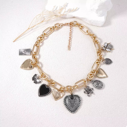 18K GOLD-PLATED ALLOY HEART CHARM CHAIN STATEMENT NECKLACE Jewelry
