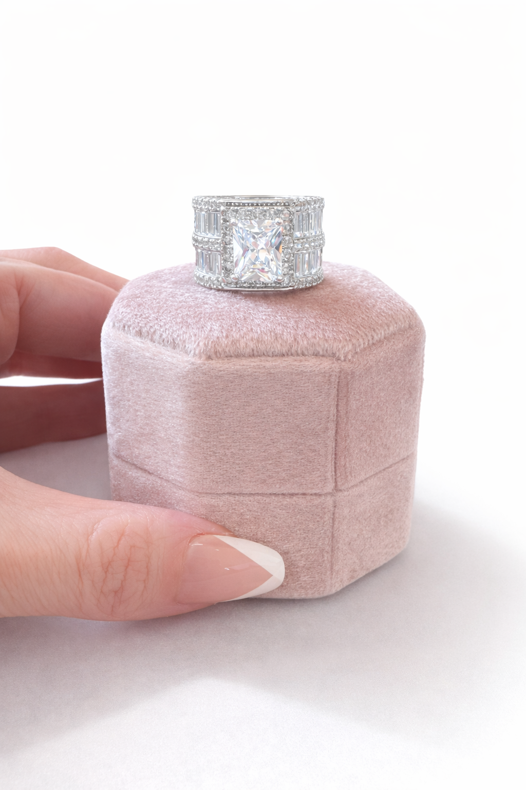LISA ART DECO STATEMENT RING ring