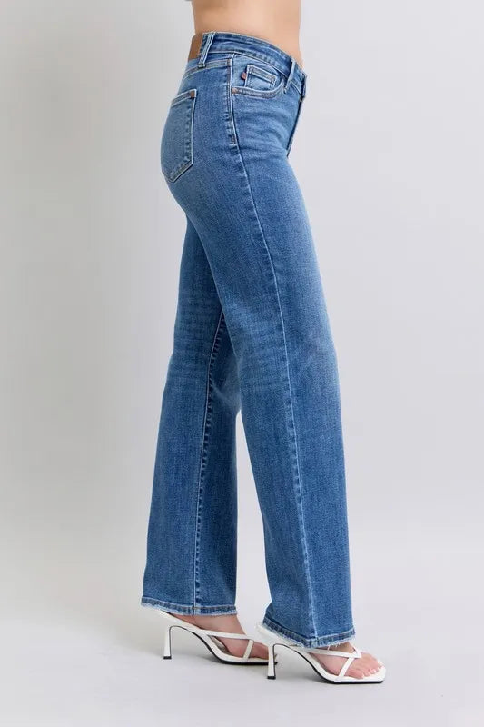Judy Blue Full Size High Waist V-Front Vintage Wash Straight Jeans Plus Size