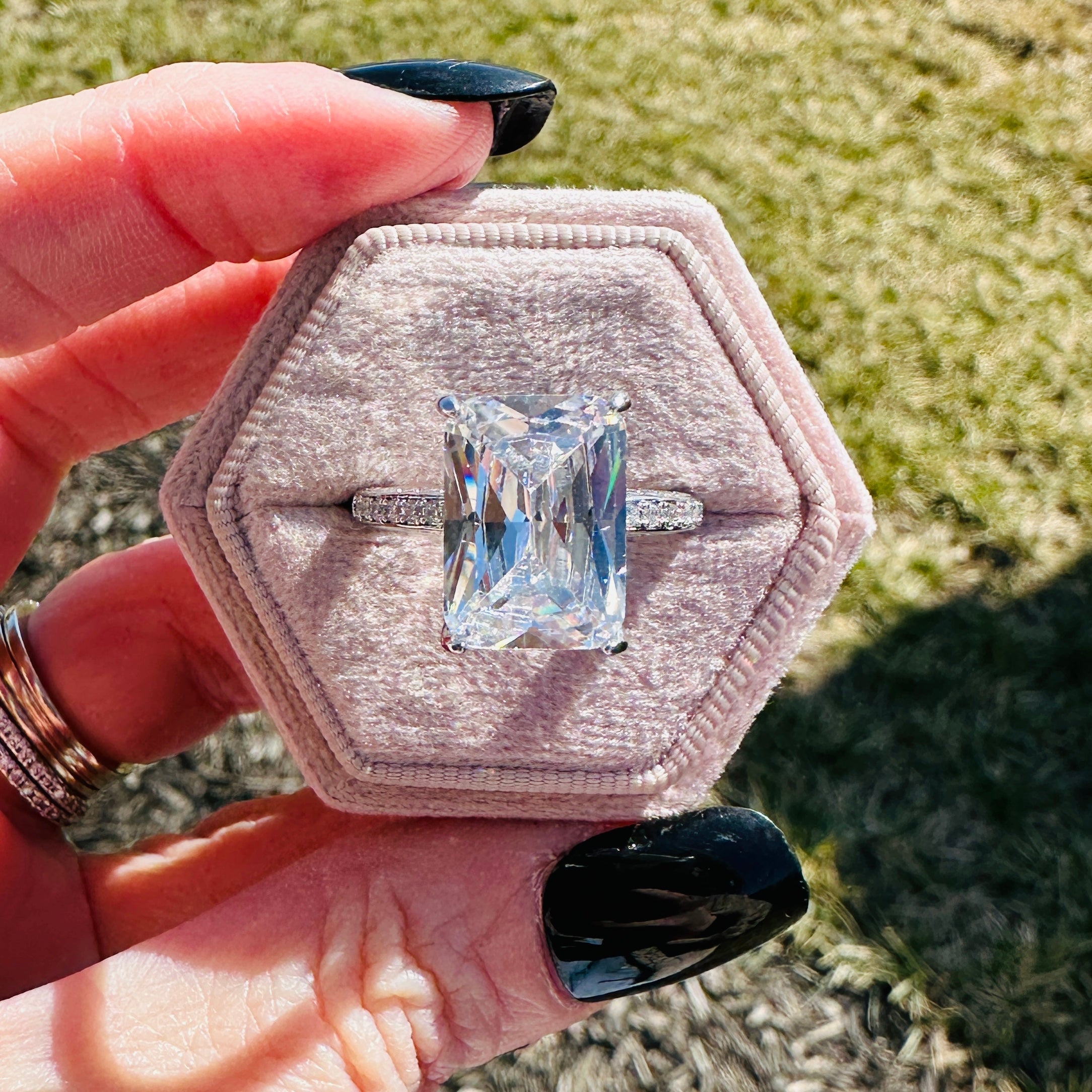 VALENTINA RADIANT SOLITAIRE RING ring