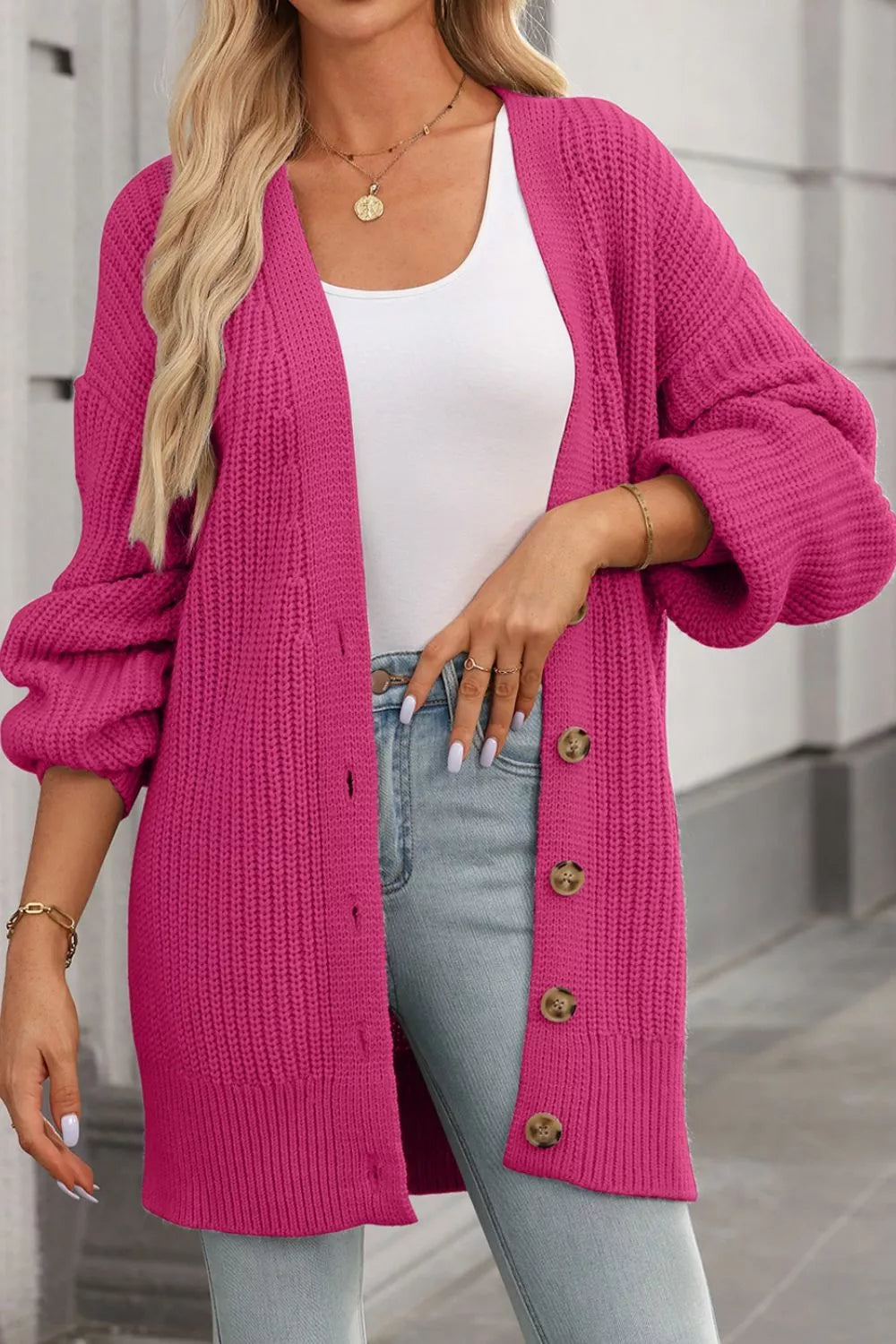 CHUNKY KNIT BUTTON-DOWN CARDIGAN Cardigan