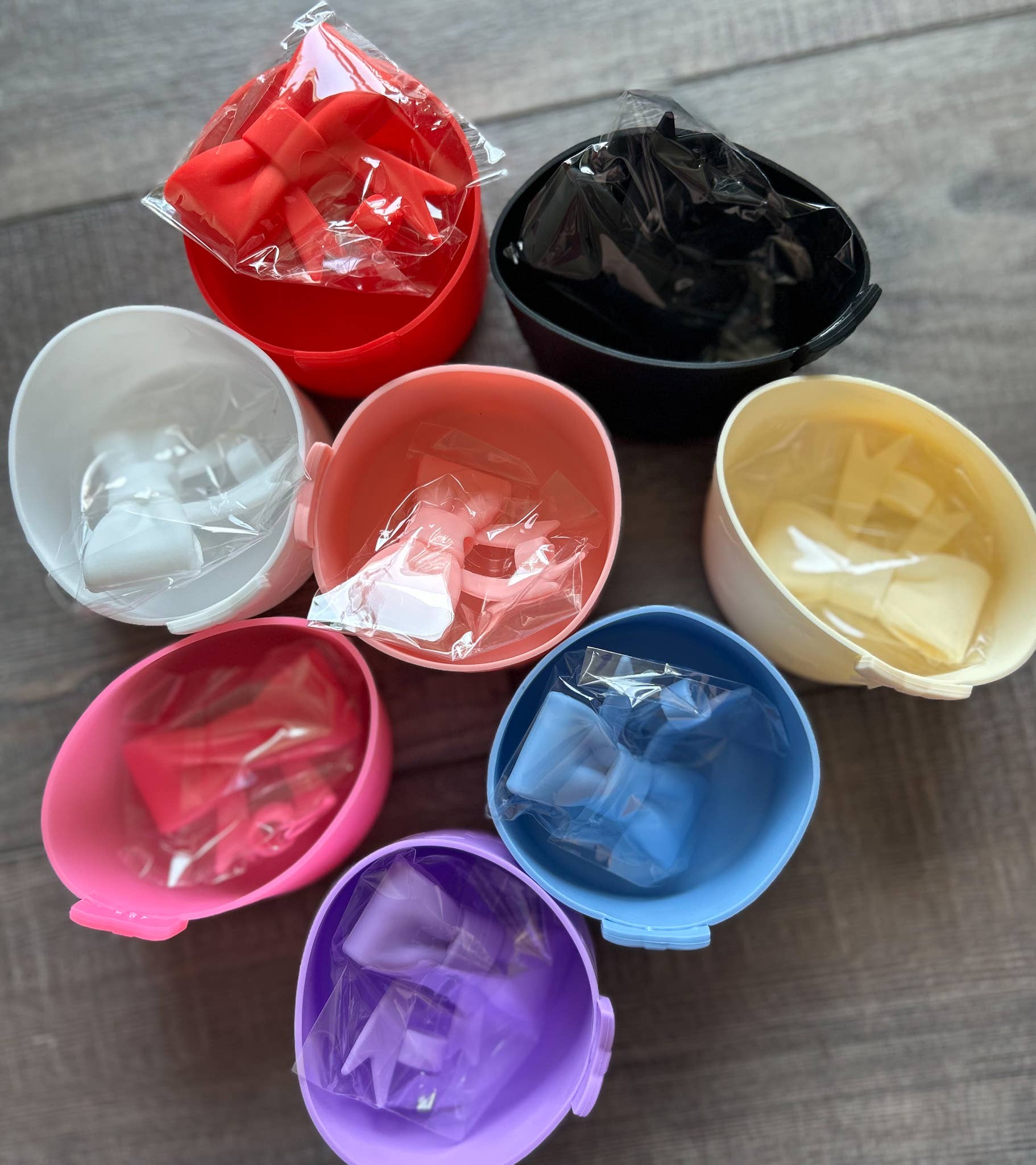 Silicone Bow Straw Topper with Matching Tumbler Boot