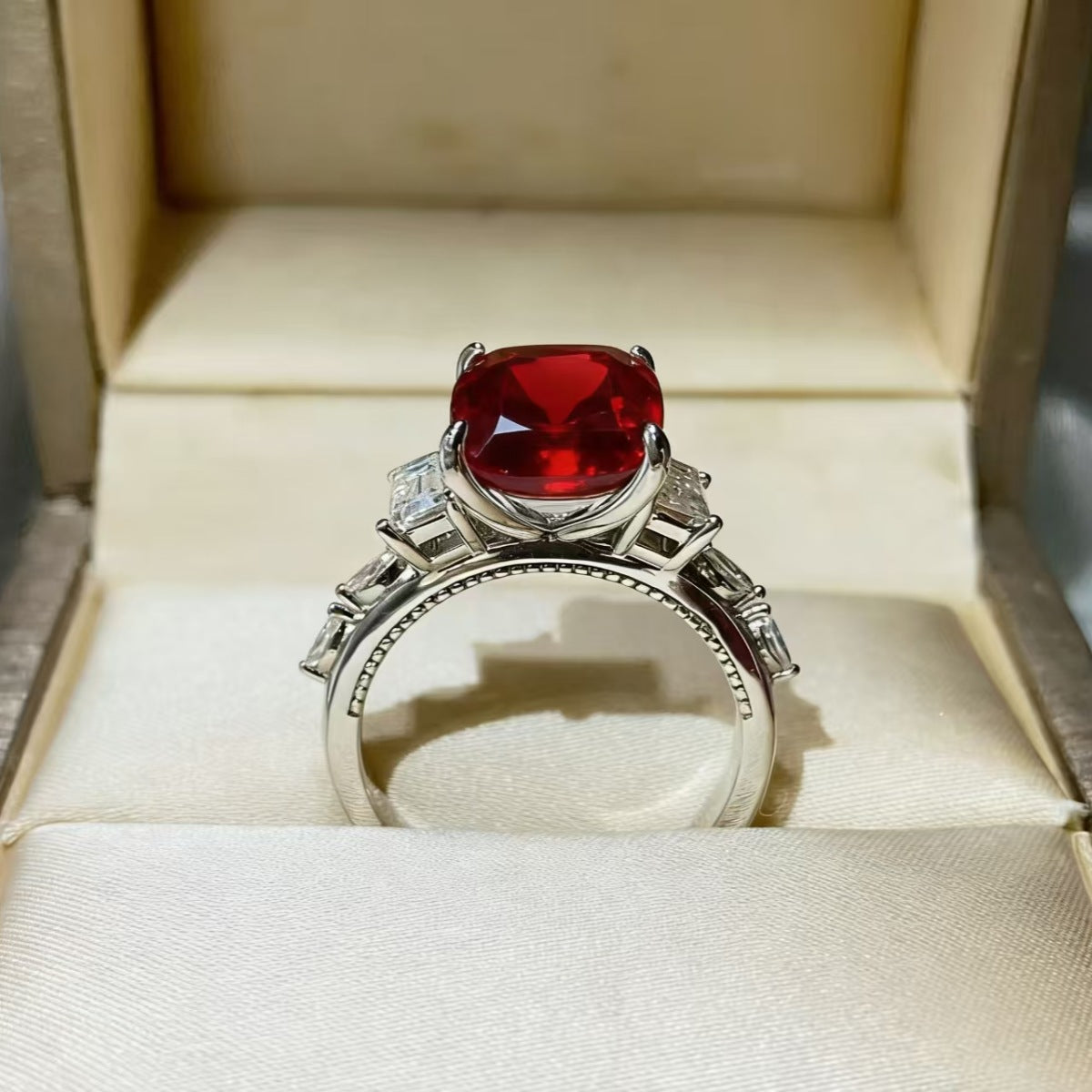 5 CARAT MOISSANITE .925 STERLING SILVER RING ring