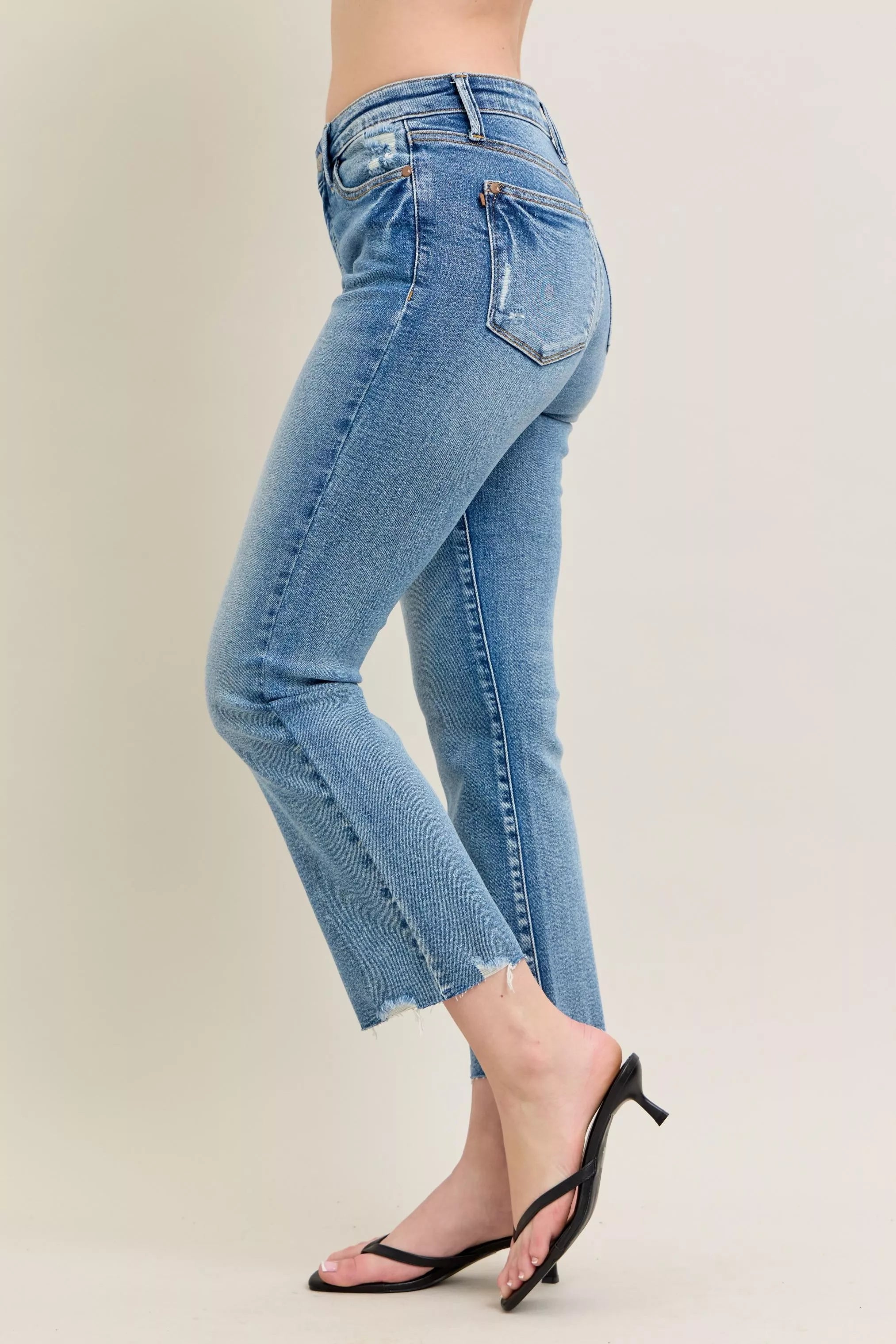 JUDY BLUE VINTAGE WASH DESTROY HEM KICK FLARE JEANS Judy Blue Denim