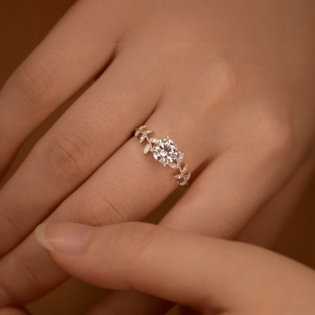 1 Carat Moissanite 925 Sterling Silver Leaf Ring