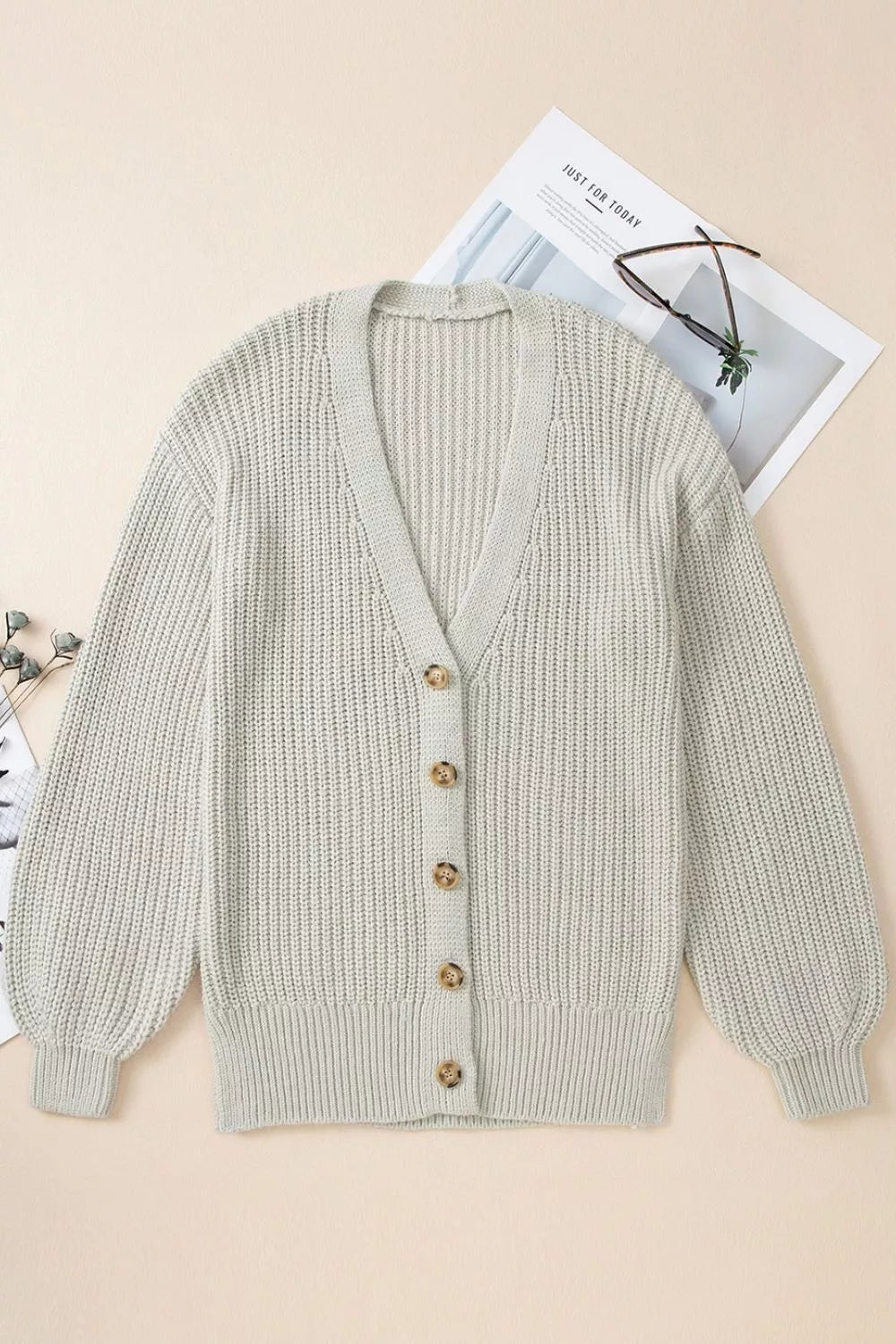 CHUNKY KNIT BUTTON-DOWN CARDIGAN Cardigan
