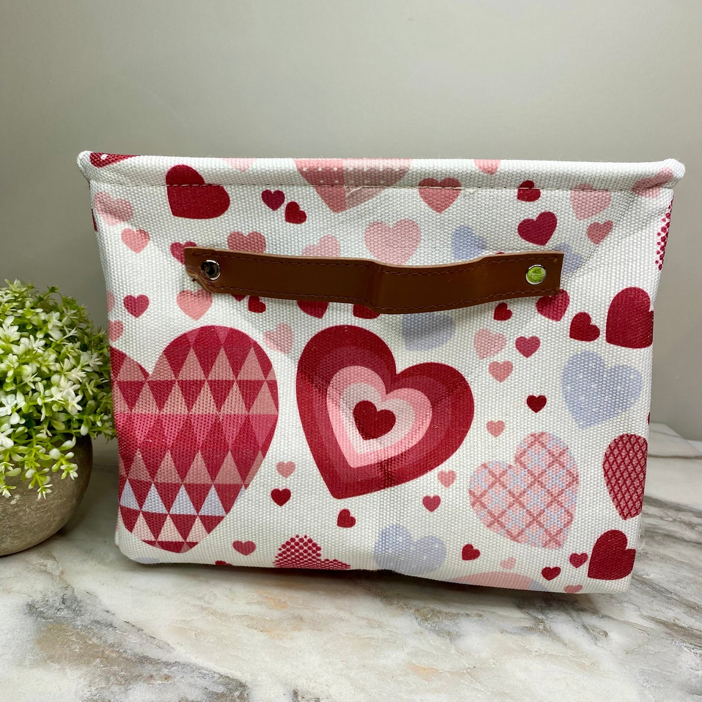 Pop Up Canvas Basket - Hearts