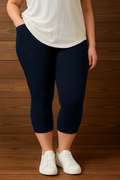 SOLID NAVY POCKET CAPRI LEGGINGS capri