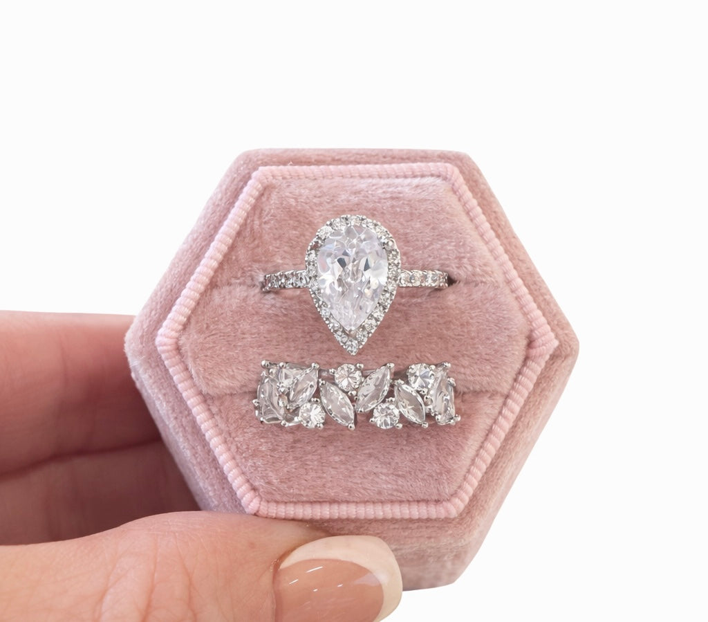 ANASTASIA PEAR LUXE RING SET RING