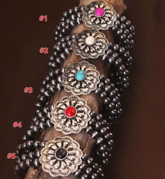 CONCHO BRACELET STRETCHY bracelet
