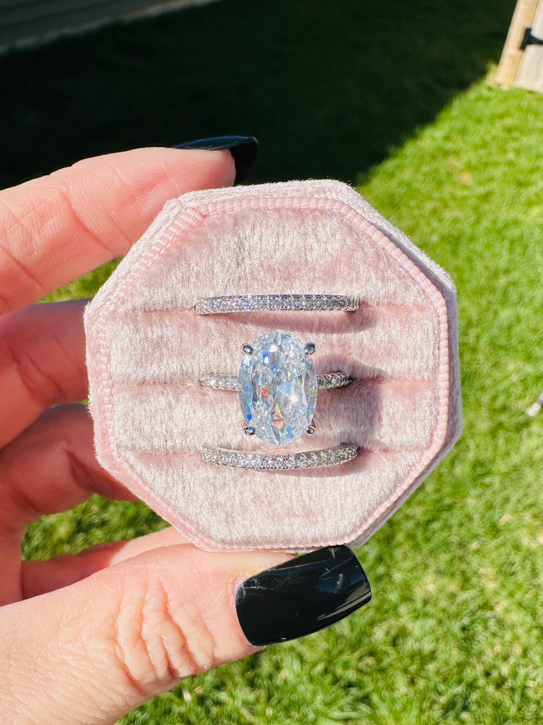 AVELINE OVAL LUXE 3-PIECE RING SET RING