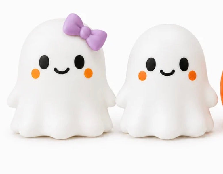 GHOSTLY SQUISHY FAMILY | THE ULTIMATE JUMBO SQUISHY sensory toy