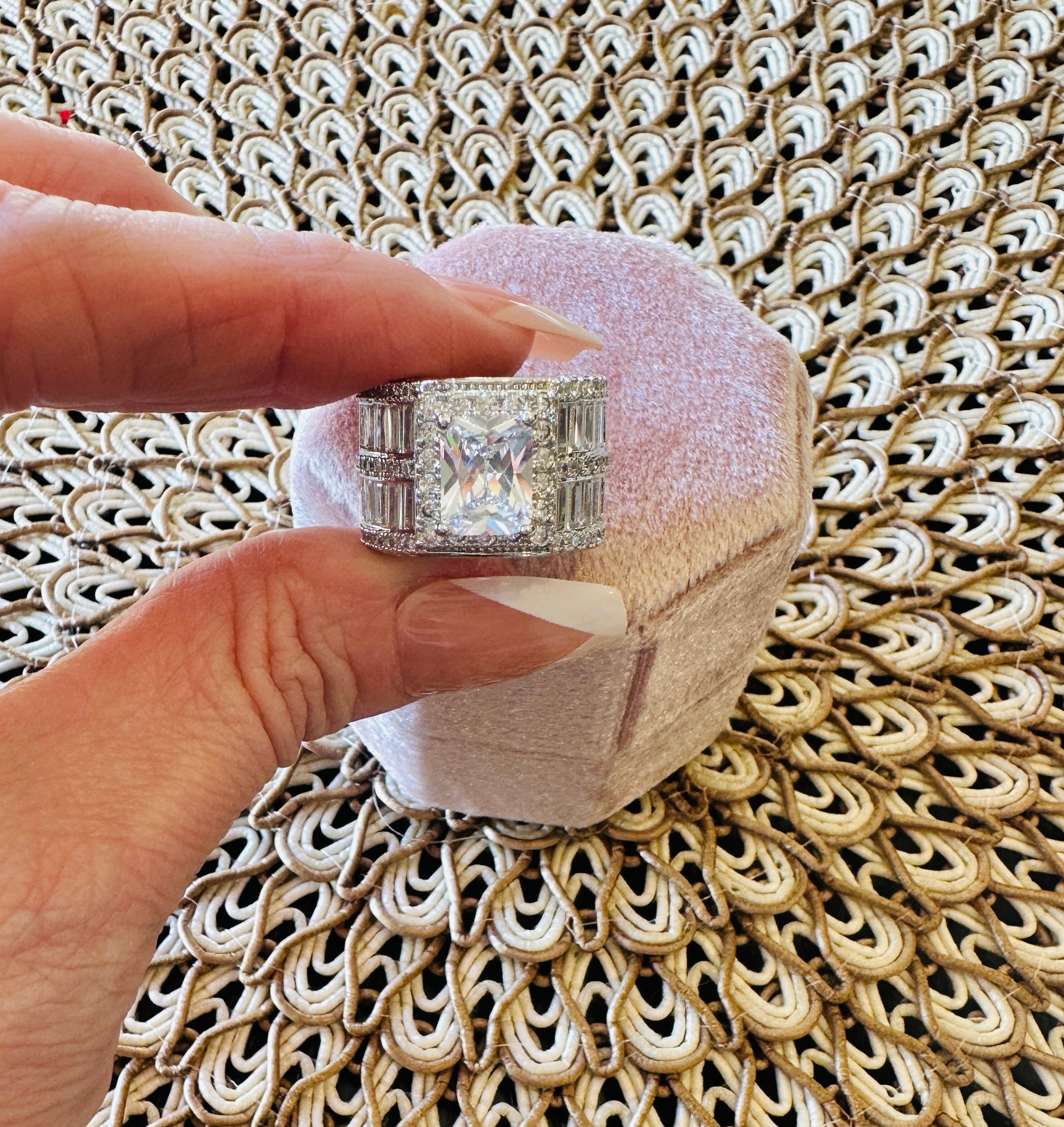 LISA ART DECO STATEMENT RING ring
