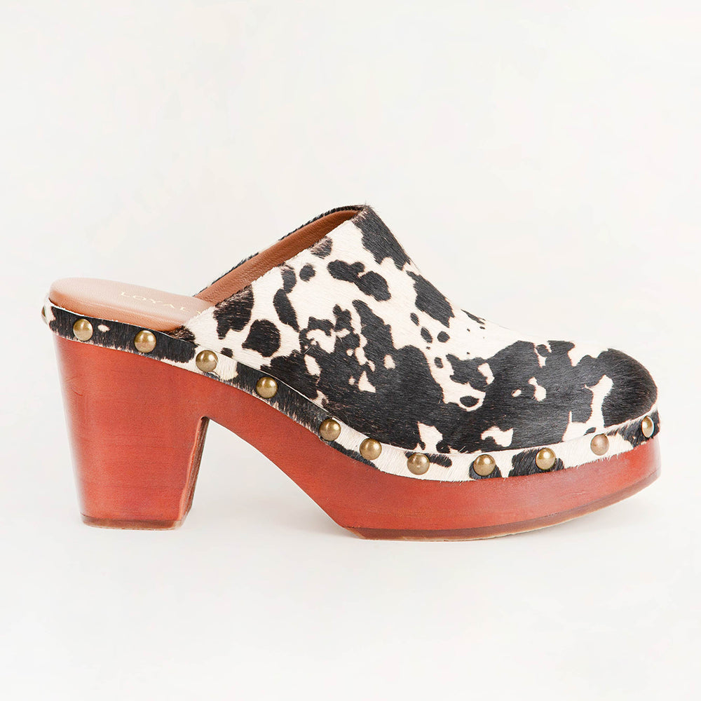 LOYAL WEST CARLOTTA TRAIL CLOGS - COWHIDE Heels & Clogs