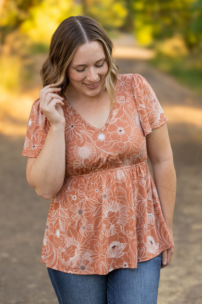 IN STOCK Emery Ruffle Top - Cocoa Floral | Women's Blouse