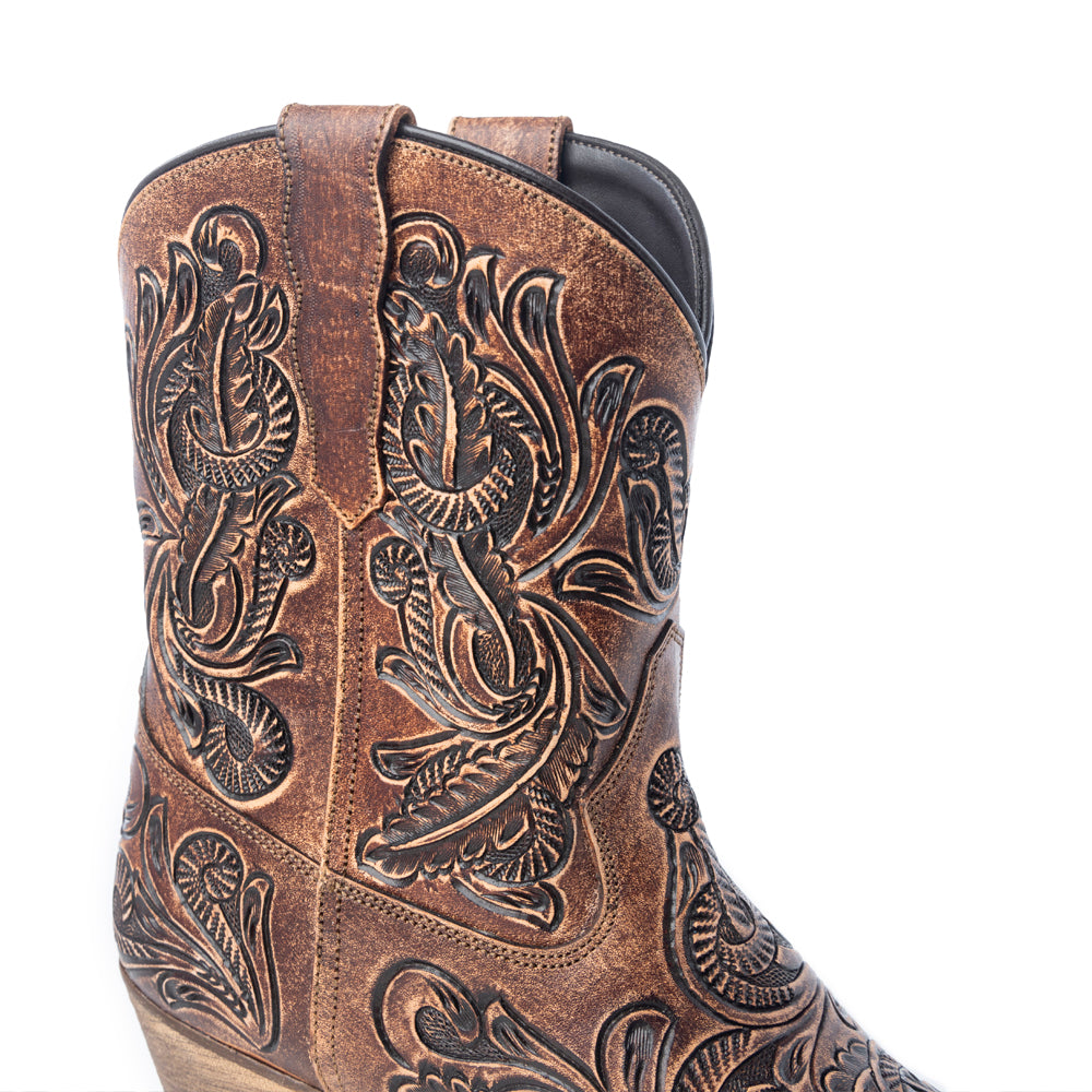 PAISLEY VINTAGE PATINA WESTERN BOOTS IN TAWNY BROWN Shoes