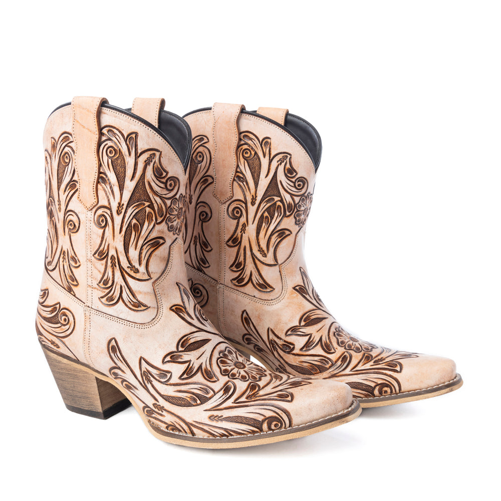 COPPER ROSE WESTERN BOOTS IN CREAM Shoes