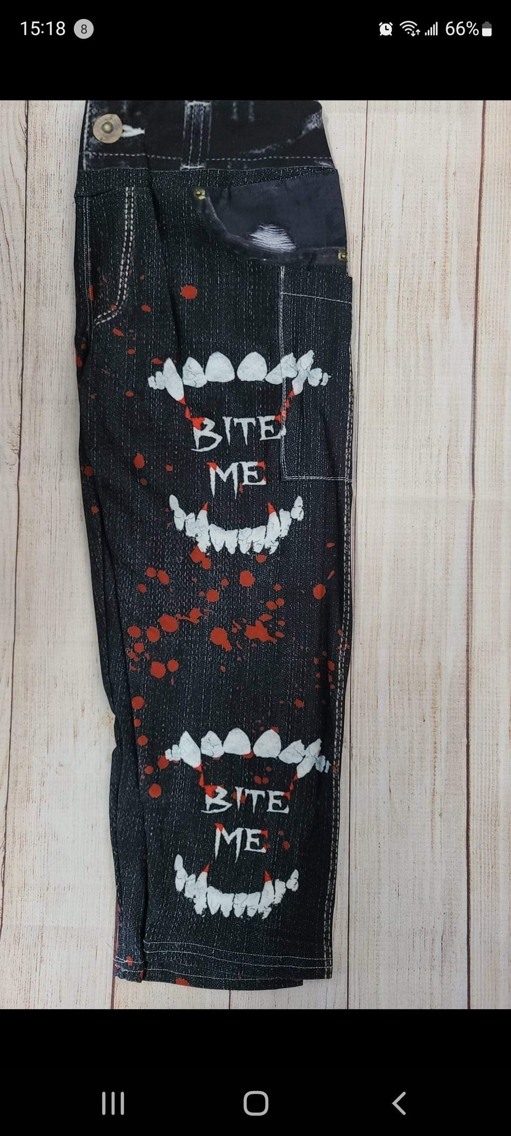 Bite me leggings with pockets