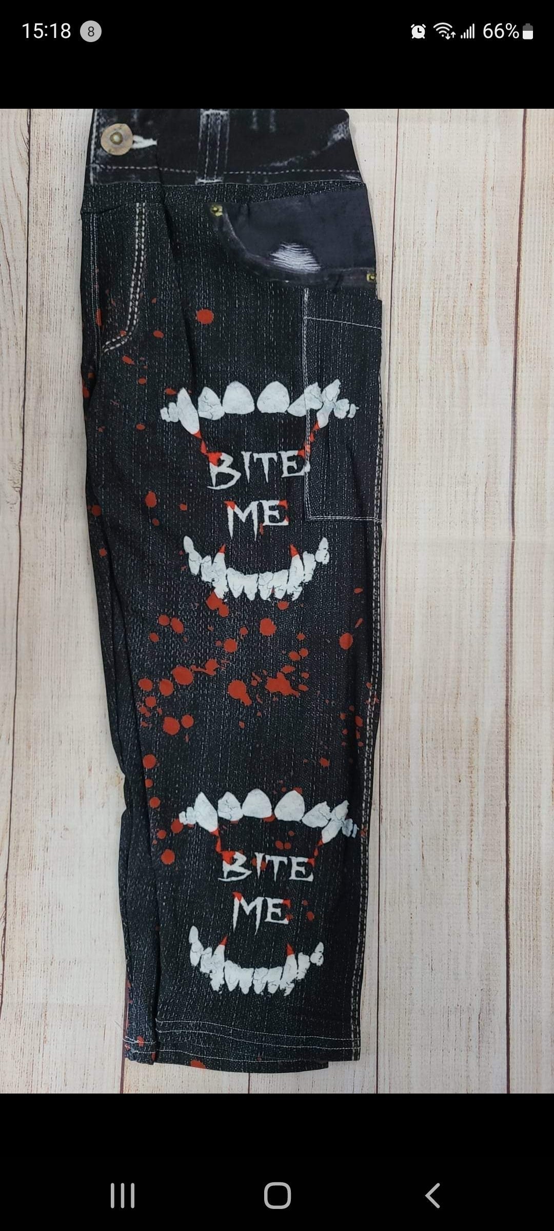Bite me leggings with pockets