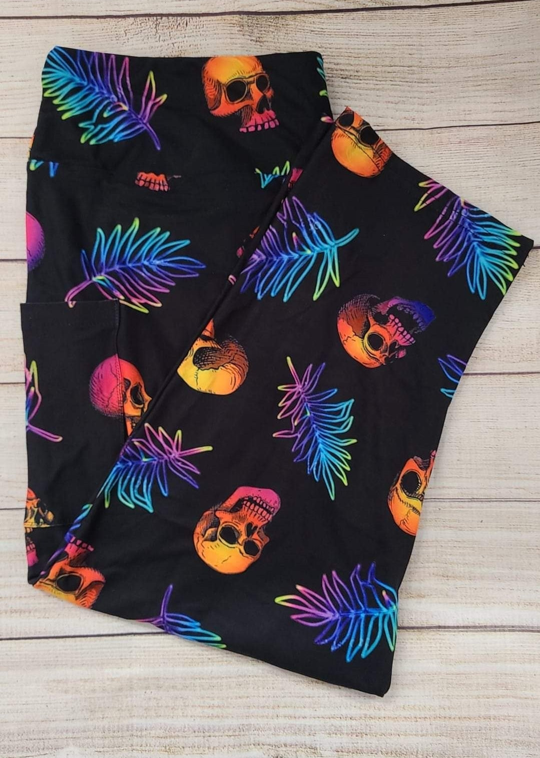 CRAZY SKULL LEGGINGS AND CAPRIS WITH POCKETS