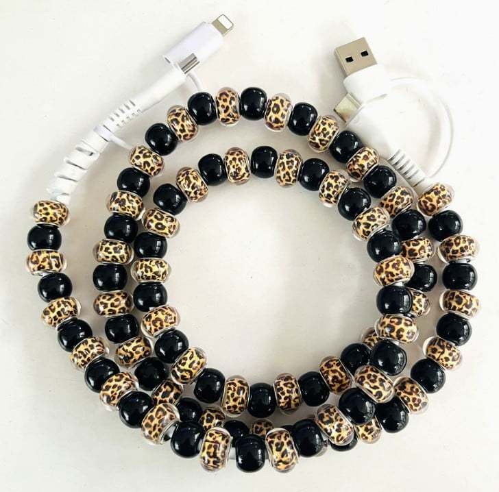 BEADED 4-IN-1 FAST CHARGING CABLE Car Charger