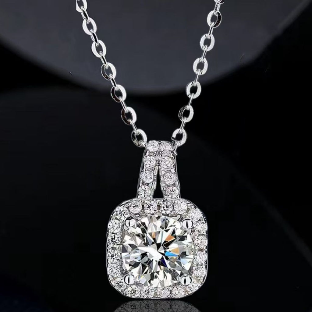 1 CARAT MOISSANITE .925 STERLING SILVER PENDANT NECKLACE Necklace