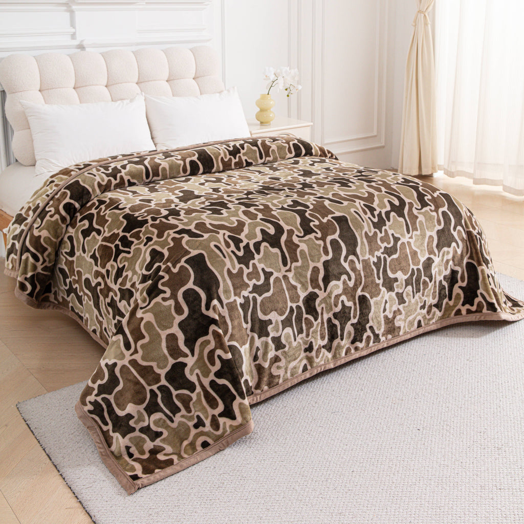 DUCK CAMOFLAGE KING SIZE BLANKET | SUPER SOFT PLUSH CAMO BLANKET Blanket