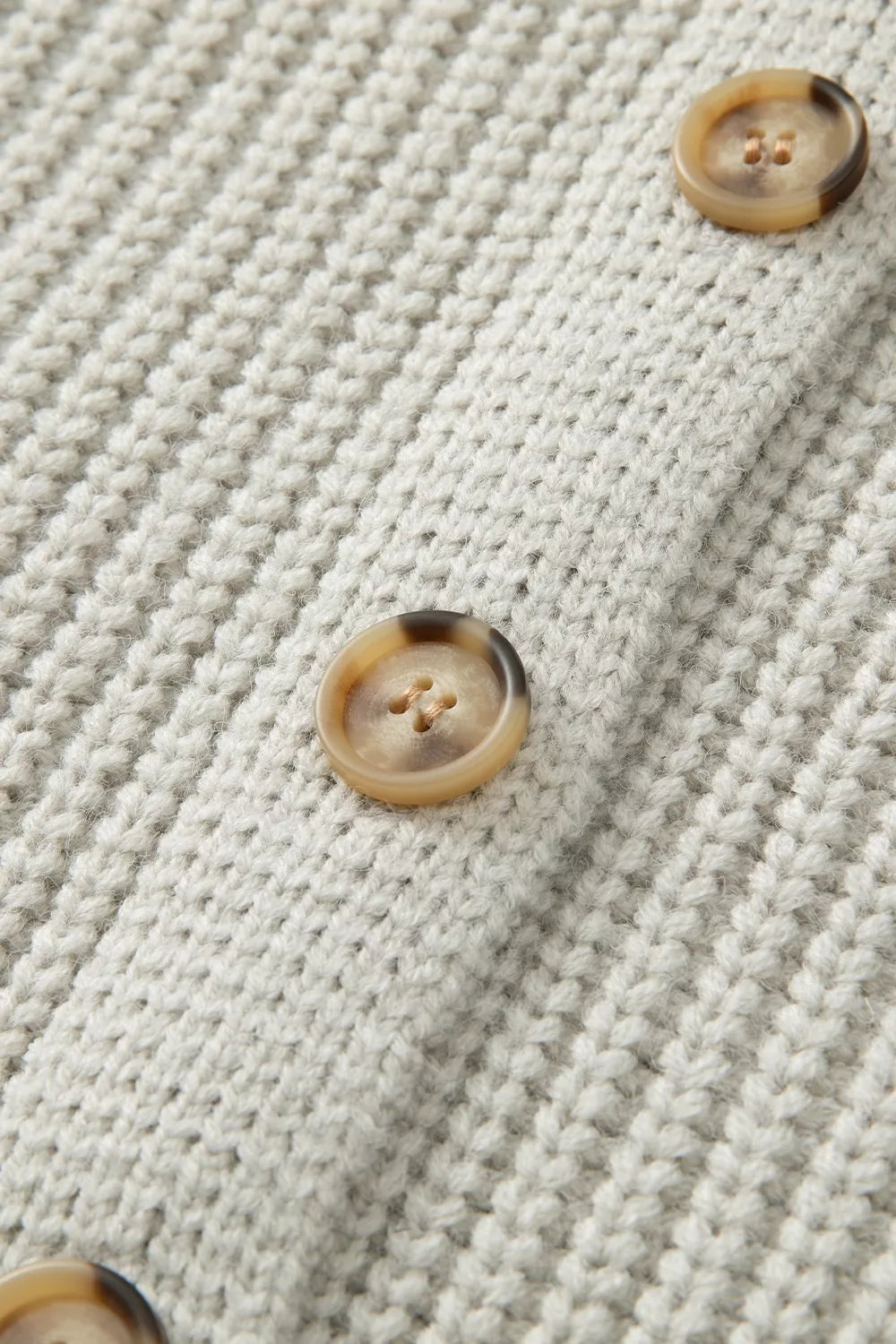 CHUNKY KNIT BUTTON-DOWN CARDIGAN Cardigan