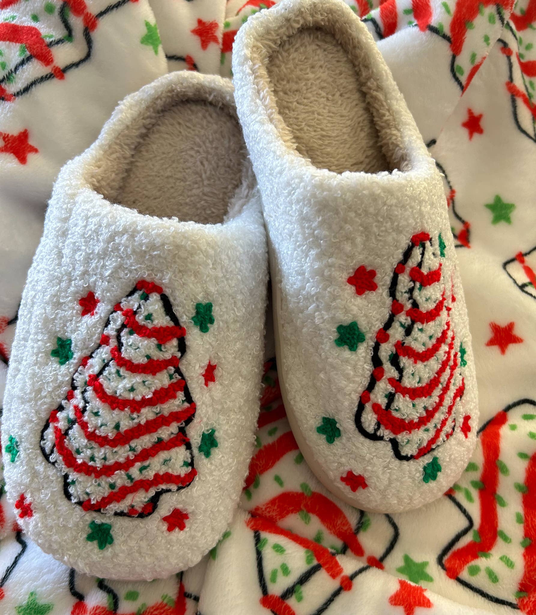 Christmas Tree Cake Slippers