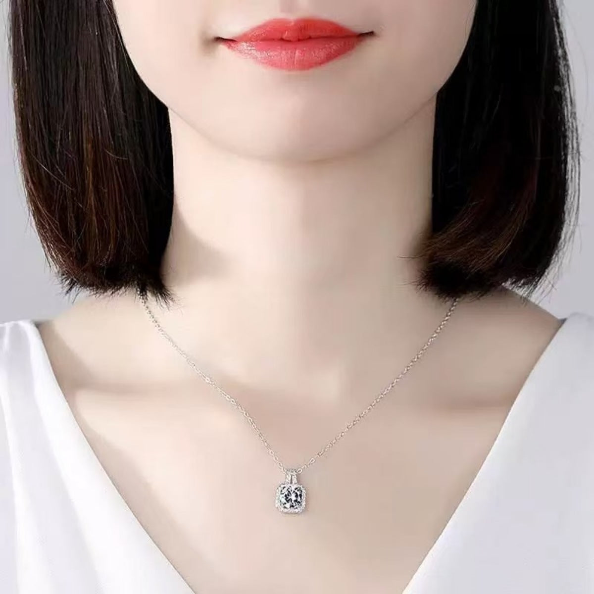 1 CARAT MOISSANITE .925 STERLING SILVER PENDANT NECKLACE Necklace