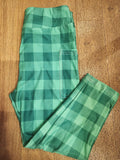 GREEN PLAID LEGGINGS AND CAPRIS WITH POCKETS