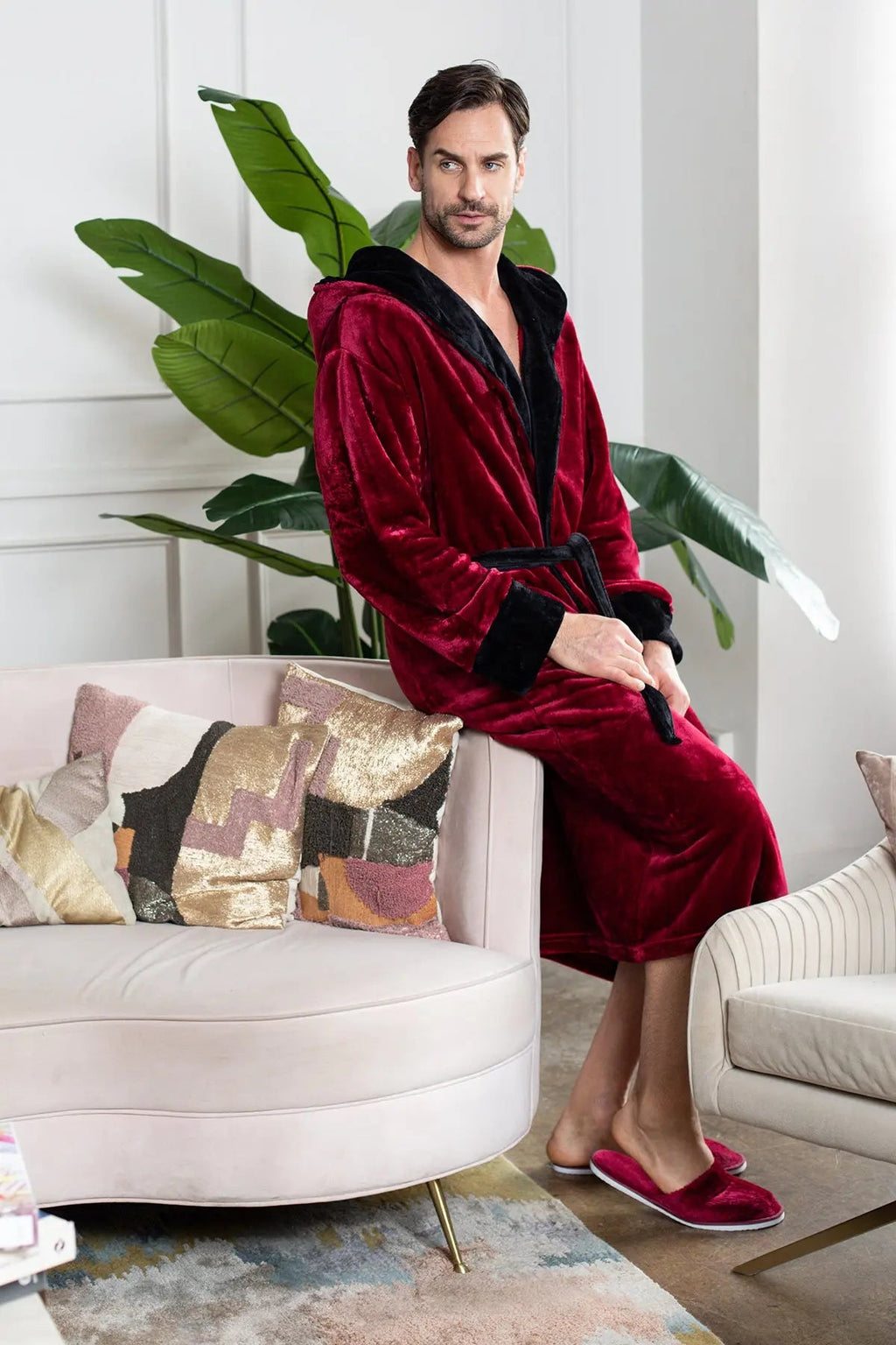 Men's Hooded Plush Robe