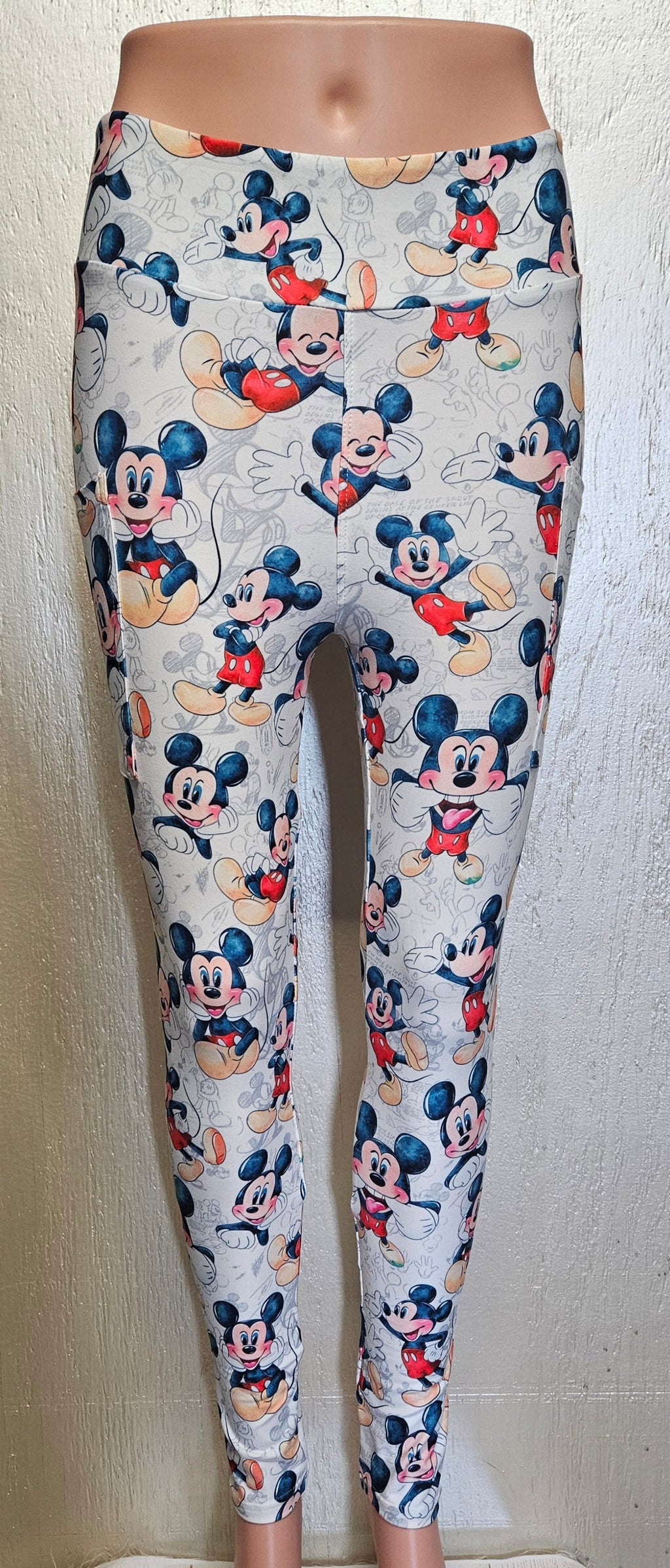 Smile Mouse skorts, capris, and leggings with pockets