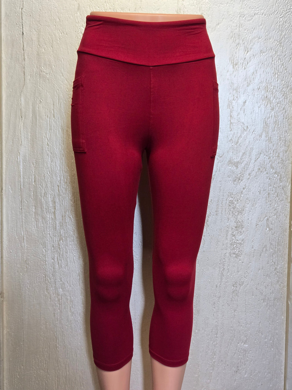 Burgundy capris and leggings with pockets