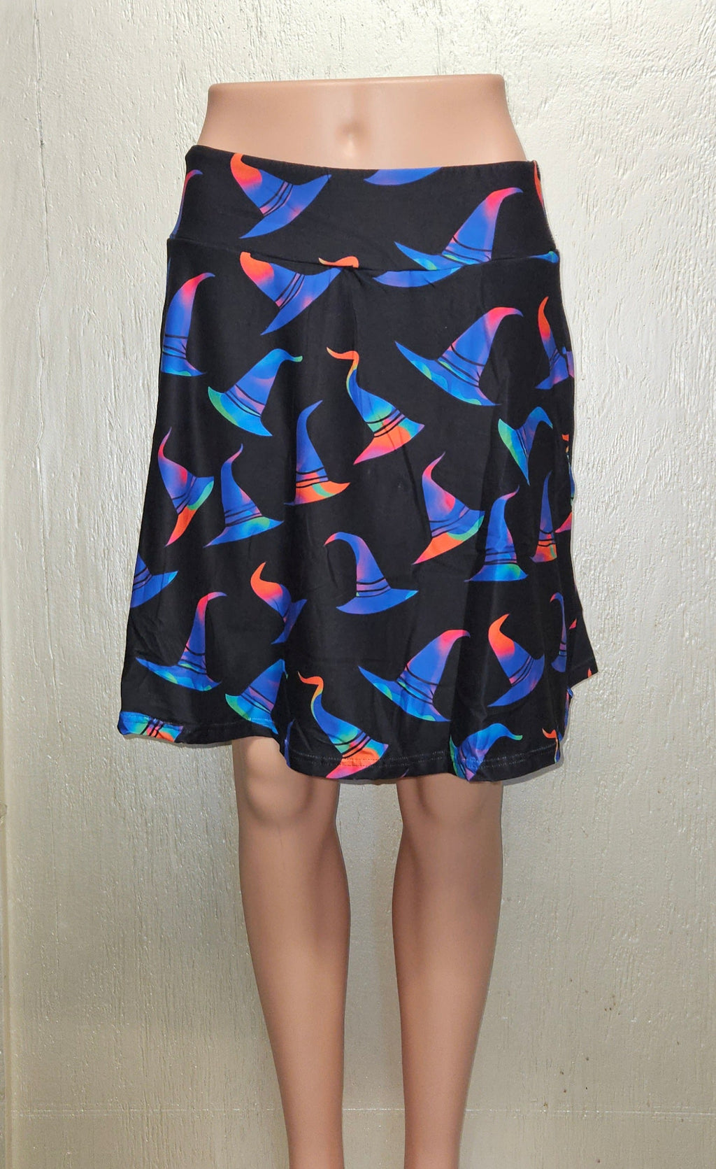 Neon Hats leggings and skorts with pockets