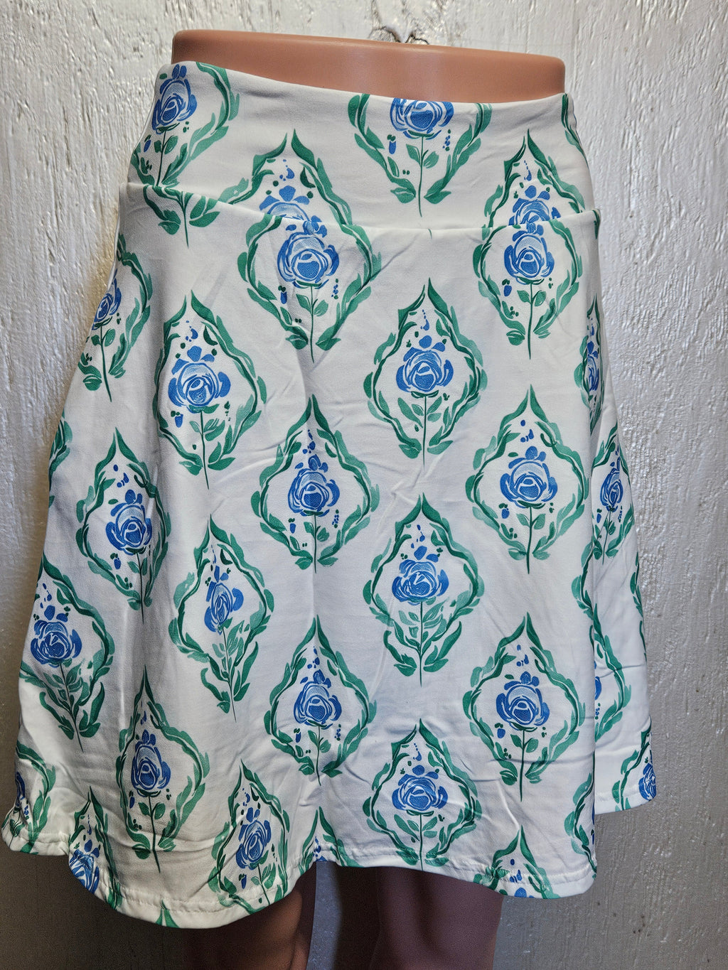 Florals in Rhombus capris and skorts with pockets