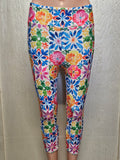 Tile Flowers capris with pockets